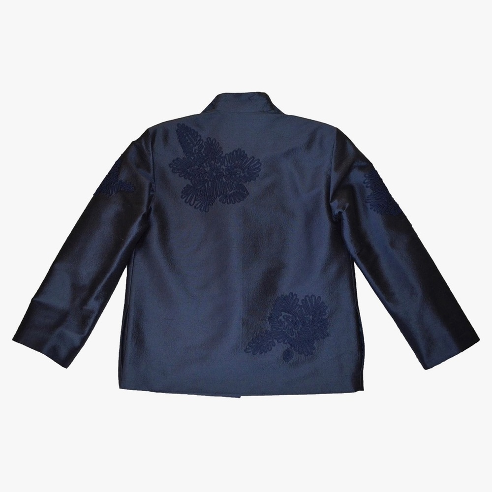 Plus Size Jacket - Picture 8 of 9